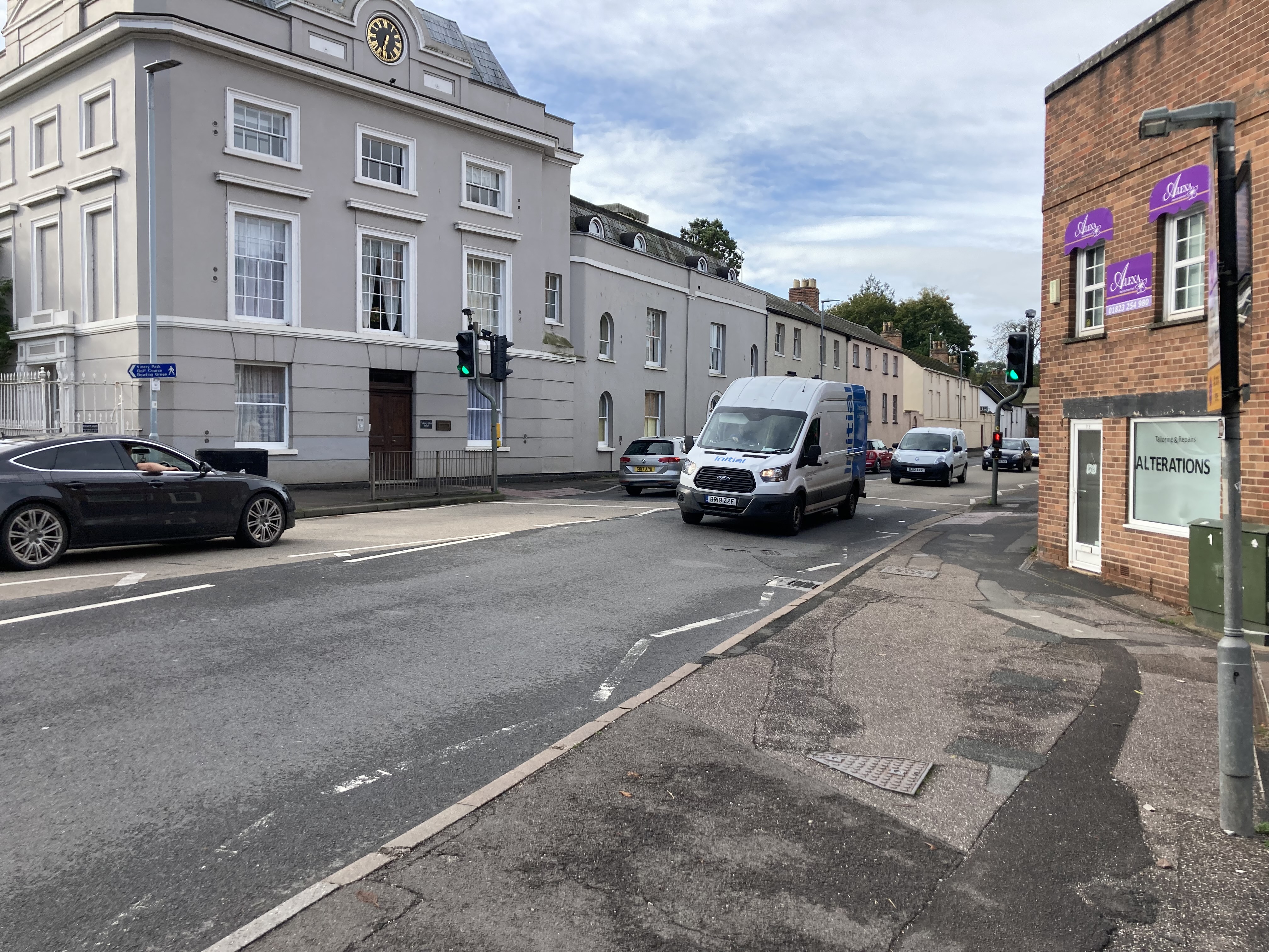 Taunton Pedestrian Crossing To Be Upgraded | News - Greatest Hits Radio ...